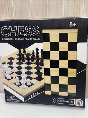 Classic Wooden Chess Set - Black and Cream - Family Game